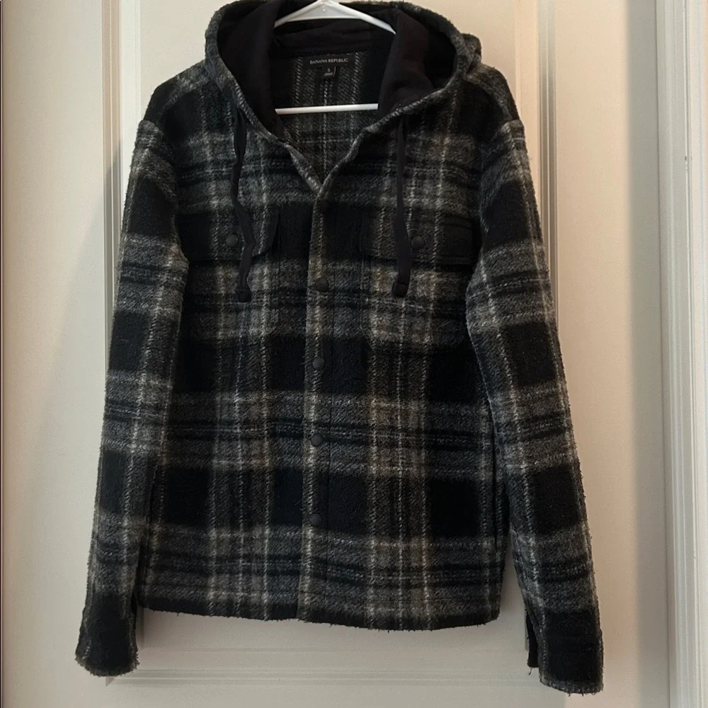 Banana Republic Plaid Hooded snap Jacket poly wool blend front pockets size S
